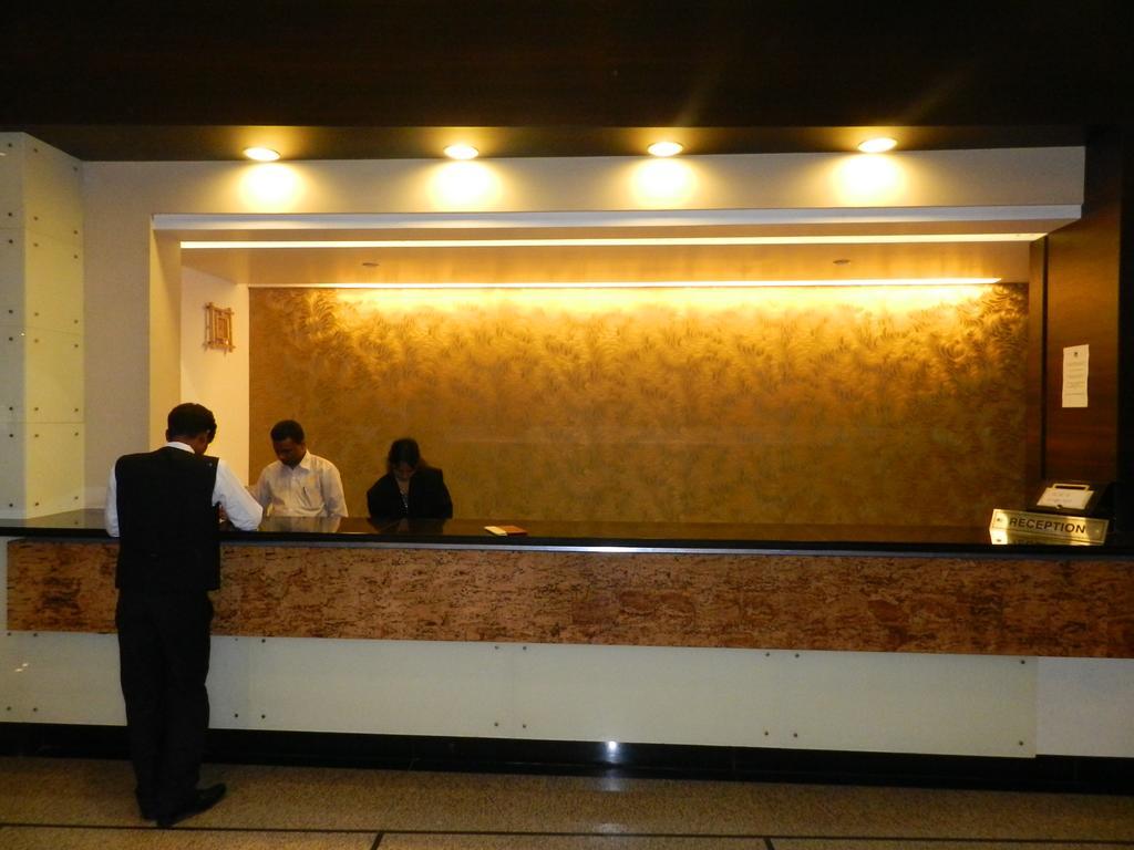 Hotel Rock Regency Toranagallu 외부 사진