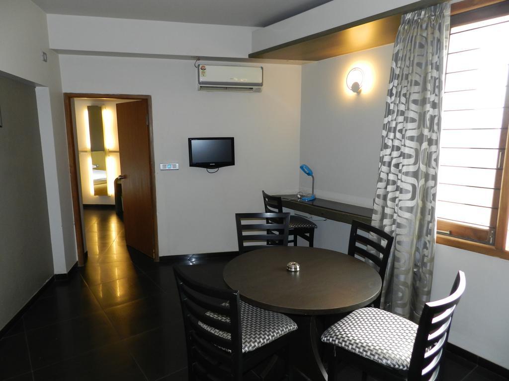 Hotel Rock Regency Toranagallu 객실 사진